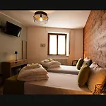 Holiday home Il Fiore Di Pietra *