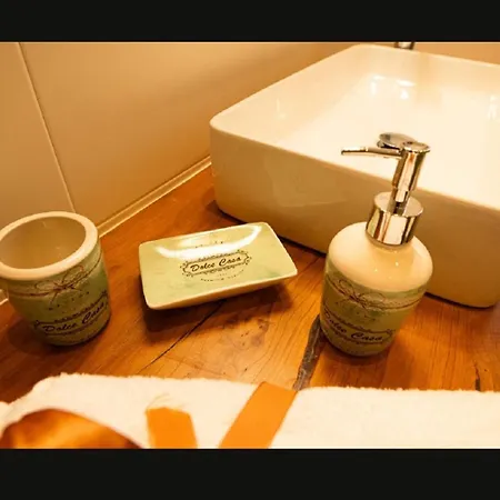 Vakantiehuis Il Fiore Di Pietra Cuzzago