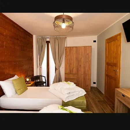 Il Fiore Di Pietra *