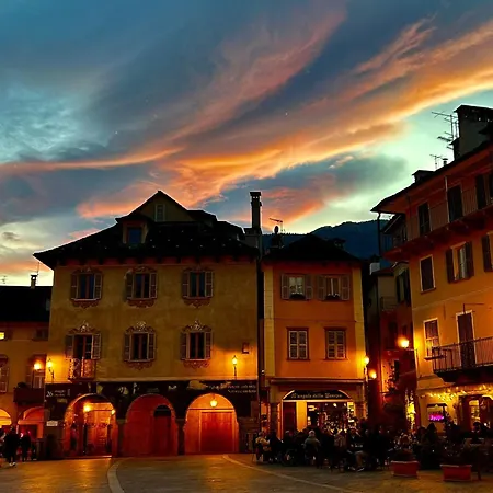 Il Fiore Di Pietra Cuzzago