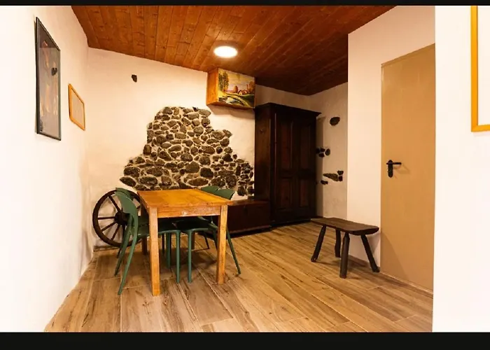 Il Fiore Di Pietra Hébergement de vacances *