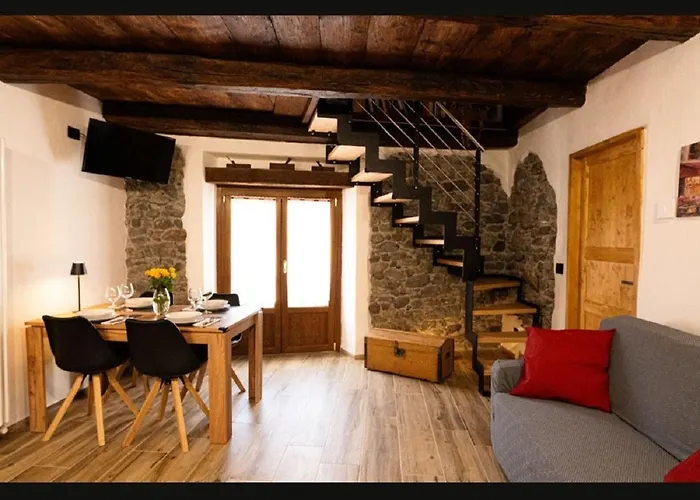 Il Fiore Di Pietra * Cuzzago