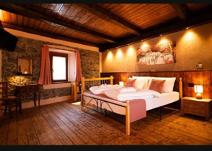 Il Fiore Di Pietra * Cuzzago