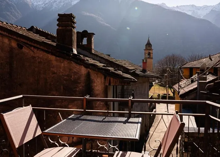 Il Fiore Di Pietra * Cuzzago