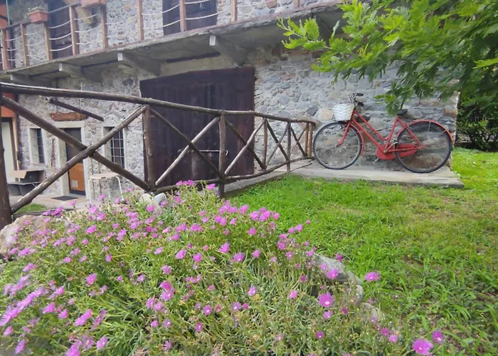 Il Fiore Di Pietra Hébergement de vacances *